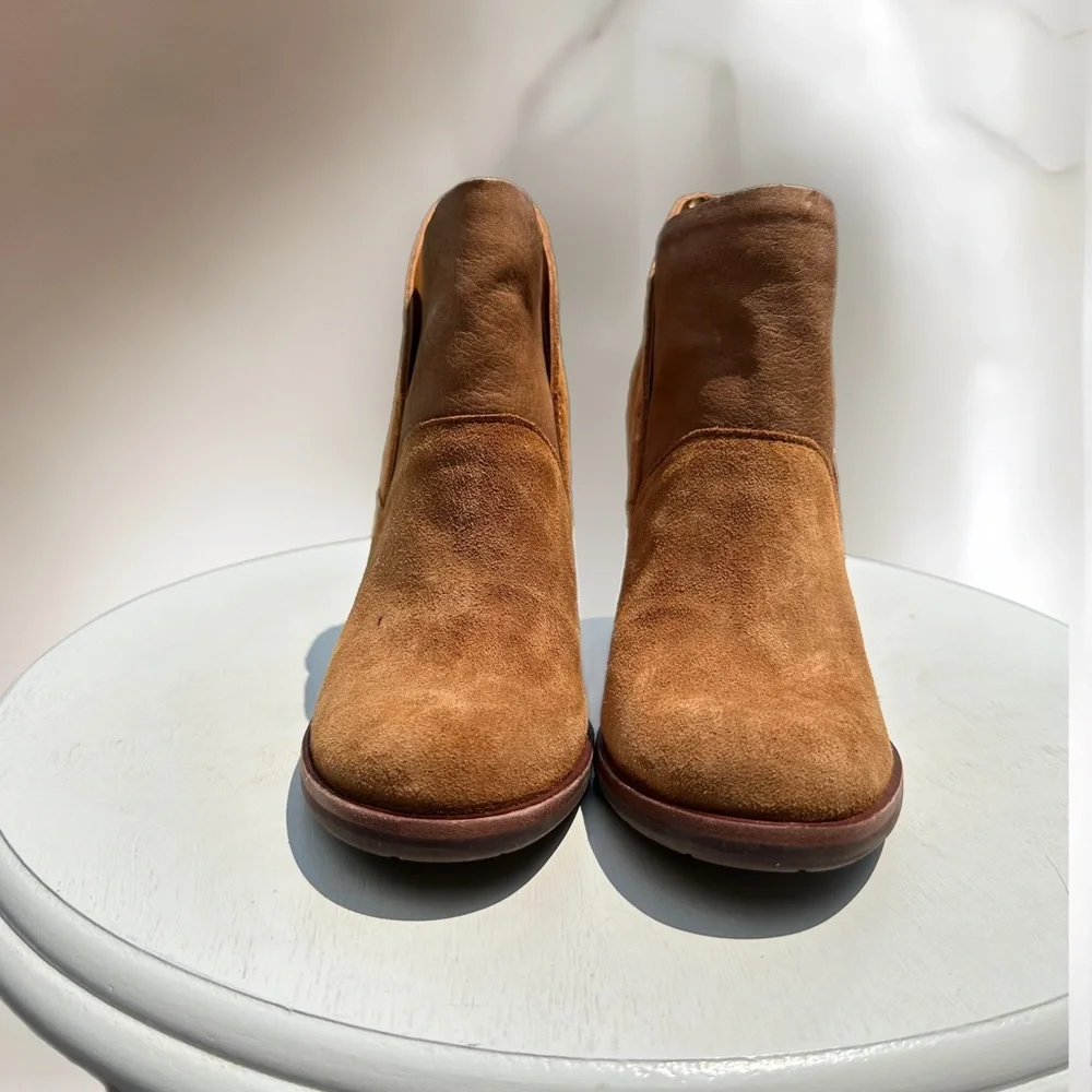 Kork-Ease Castaneda suede and leather combination zipper back ankle boots - Picture 1 of 10
